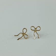 Load image into Gallery viewer, Bow Earrings