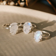 Load image into Gallery viewer, Moonstone Ring
