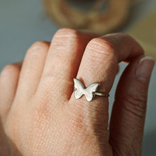 Load image into Gallery viewer, Mini Butterfly Ring