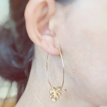 Load image into Gallery viewer, Monstera Hoop Earrings
