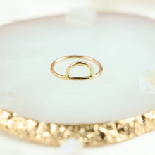 Load image into Gallery viewer, Demi Ring