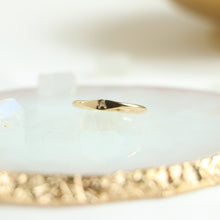Load image into Gallery viewer, Initial Signet Ring