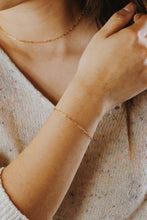 Load image into Gallery viewer, Mini Paperclip Choker/ Necklace