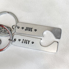 Load image into Gallery viewer, Personalized Couple keychain set (1 line text)