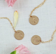 Load image into Gallery viewer, Birth Flowers Round Disc Necklace