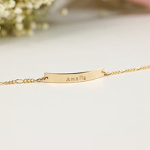 Load image into Gallery viewer, Faun Bracelet (Figaro Thicker Chain)
