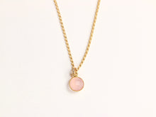 Load image into Gallery viewer, Minima Rose Quartz Necklace